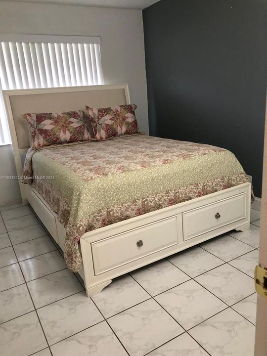 Recently Rented: $850 (0 beds, 0 baths, 200 Square Feet)