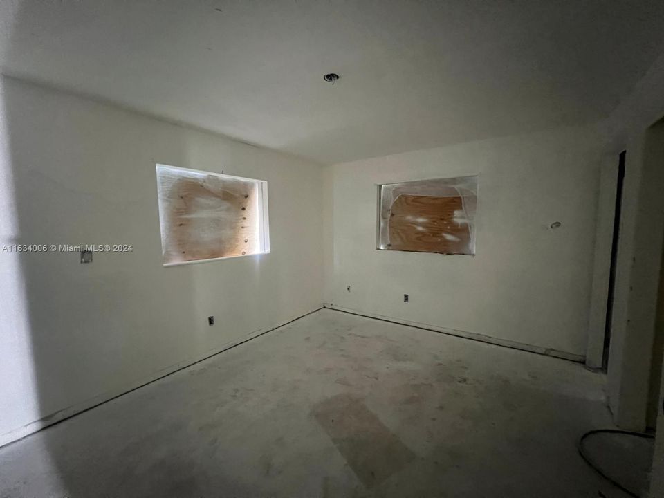 For Sale: $165,000 (3 beds, 2 baths, 0 Square Feet)