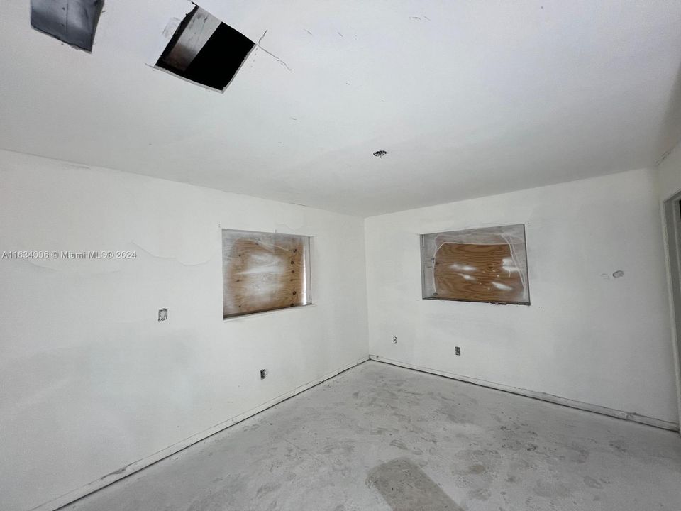 For Sale: $165,000 (3 beds, 2 baths, 0 Square Feet)