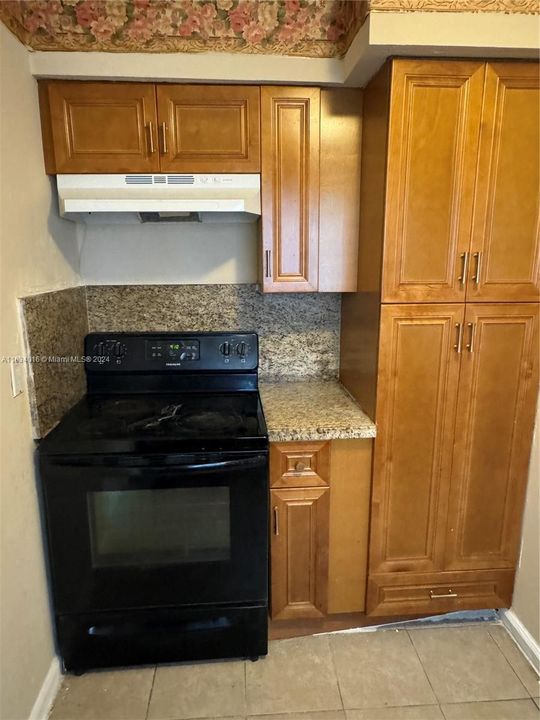 For Rent: $1,900 (2 beds, 1 baths, 0 Square Feet)