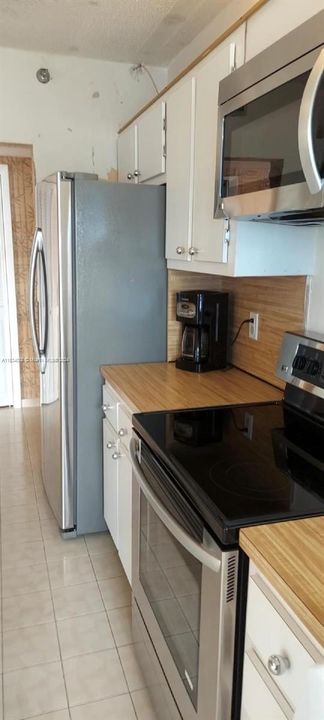 For Sale: $199,800 (2 beds, 2 baths, 1344 Square Feet)