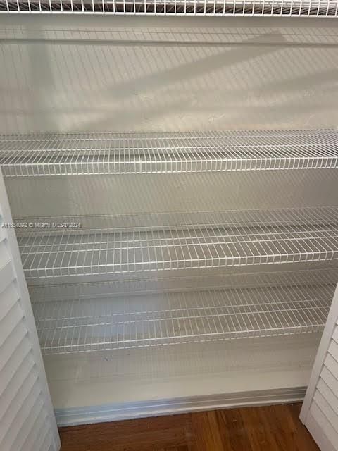 Recently Rented: $3,950 (2 beds, 1 baths, 1285 Square Feet)