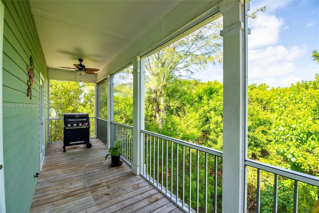 Screened in porch