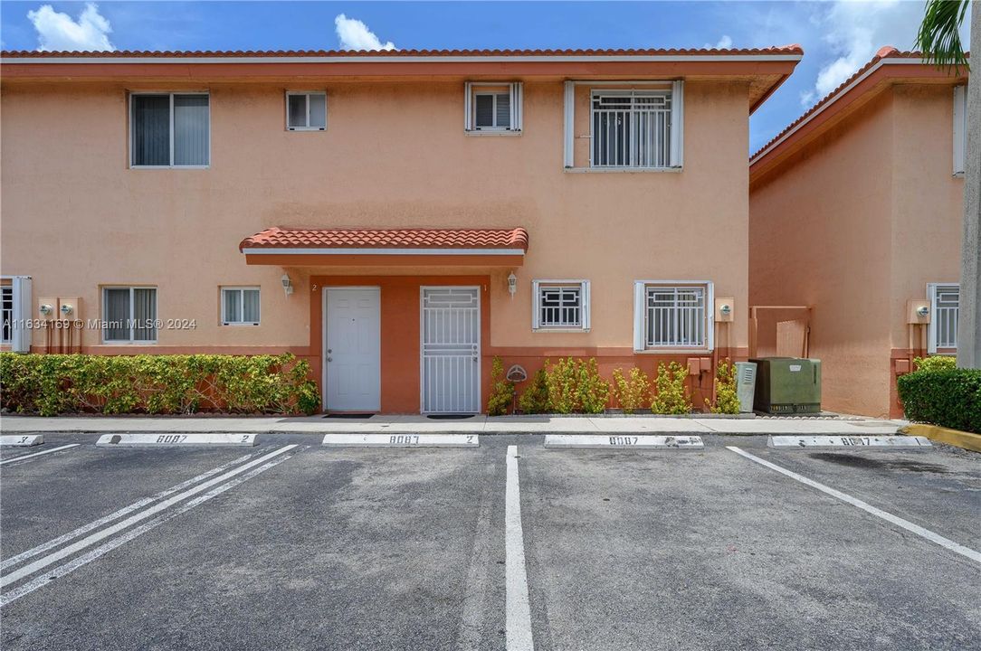 Vendido Recientemente: $375,000 (2 camas, 2 baños, 1020 Pies cuadrados)