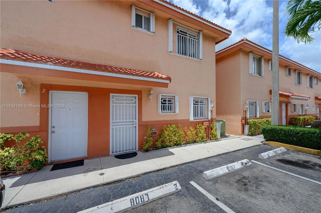 Vendido Recientemente: $375,000 (2 camas, 2 baños, 1020 Pies cuadrados)