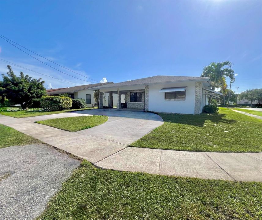 For Sale: $490,900 (3 beds, 2 baths, 1530 Square Feet)