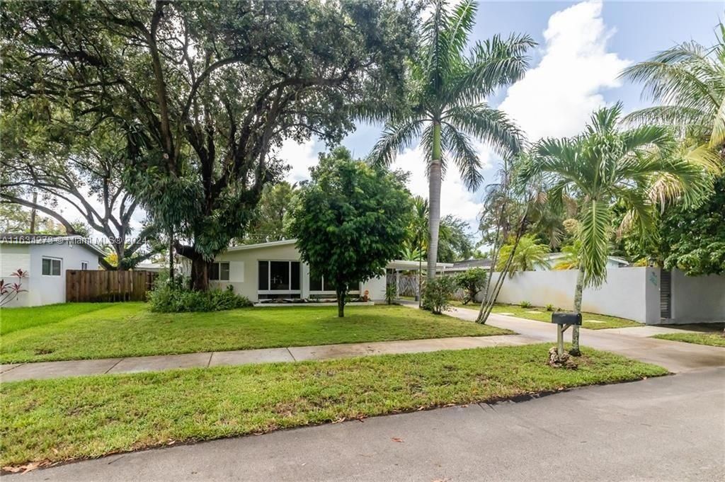 For Sale: $660,000 (3 beds, 2 baths, 0 Square Feet)