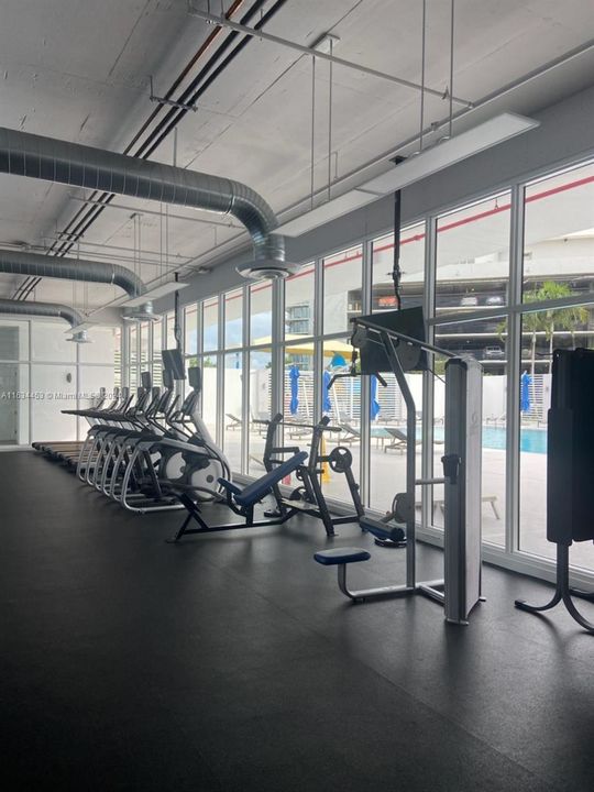 Recently Rented: $3,000 (2 beds, 2 baths, 1603 Square Feet)