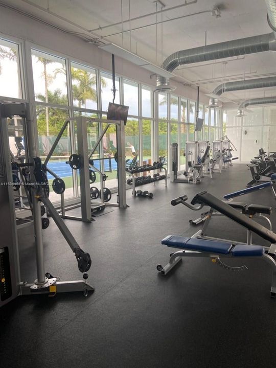 Recently Rented: $3,000 (2 beds, 2 baths, 1603 Square Feet)