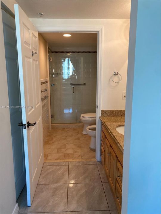 Recently Rented: $2,600 (2 beds, 2 baths, 1005 Square Feet)