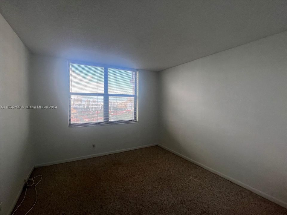 For Rent: $2,300 (2 beds, 2 baths, 1104 Square Feet)