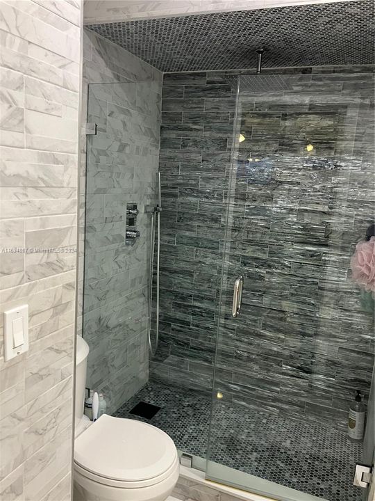 Recently Sold: $574,900 (3 beds, 2 baths, 1442 Square Feet)