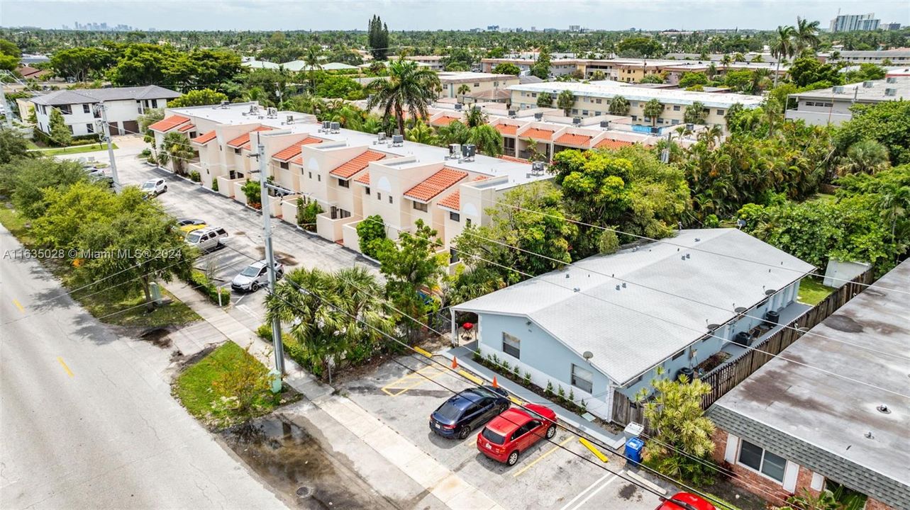 最近售出: $699,000 (0 贝兹, 0 浴室, 2327 平方英尺)