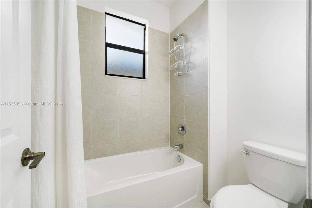 Active With Contract: $4,150 (4 beds, 2 baths, 2477 Square Feet)