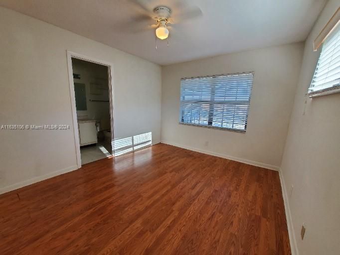 For Sale: $170,000 (2 beds, 2 baths, 848 Square Feet)