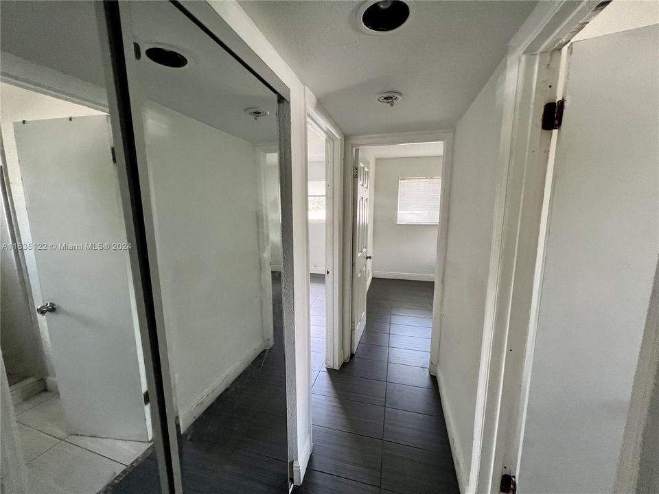 Recently Rented: $1,650 (1 beds, 1 baths, 12374 Square Feet)