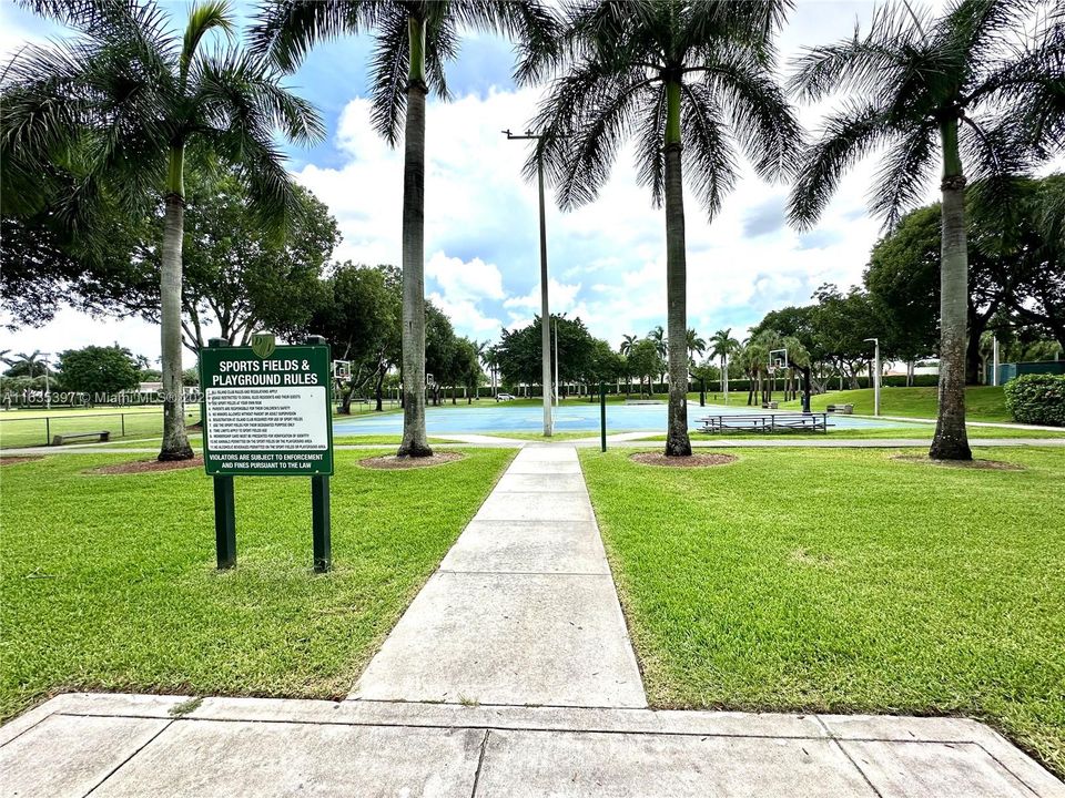 Recently Sold: $899,000 (4 beds, 2 baths, 2028 Square Feet)