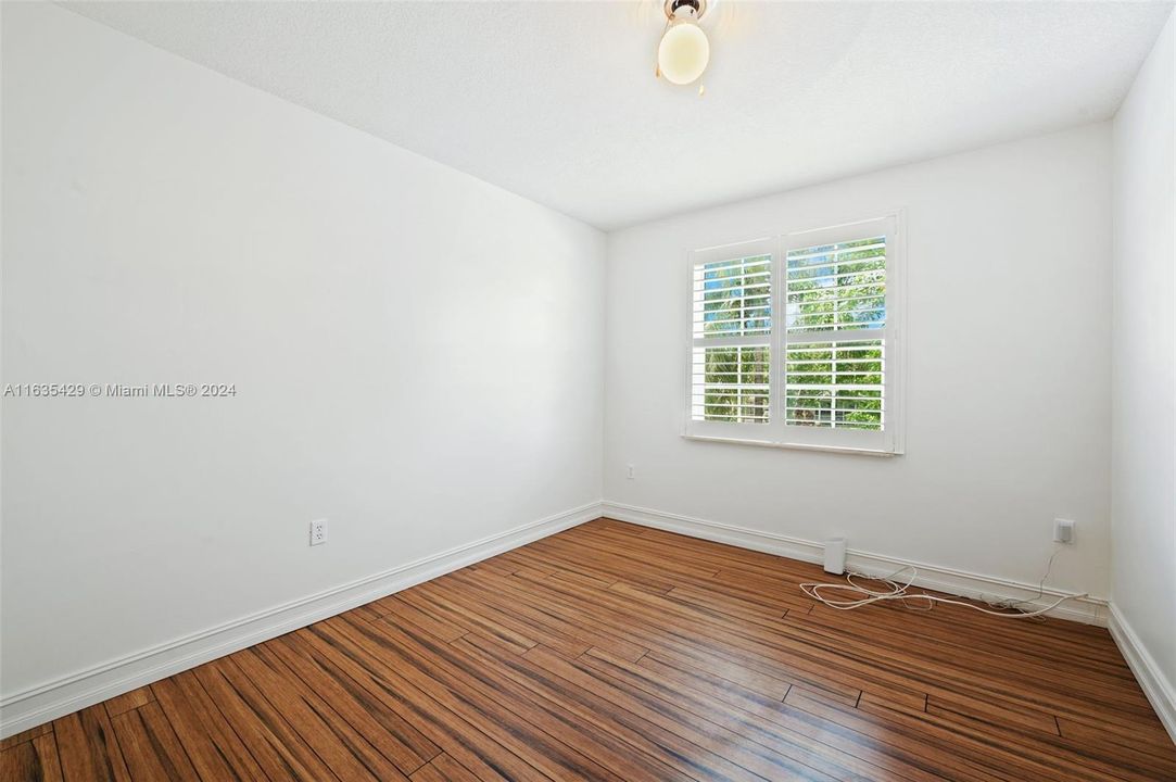 2'nd bedroom w/ teak Flooring