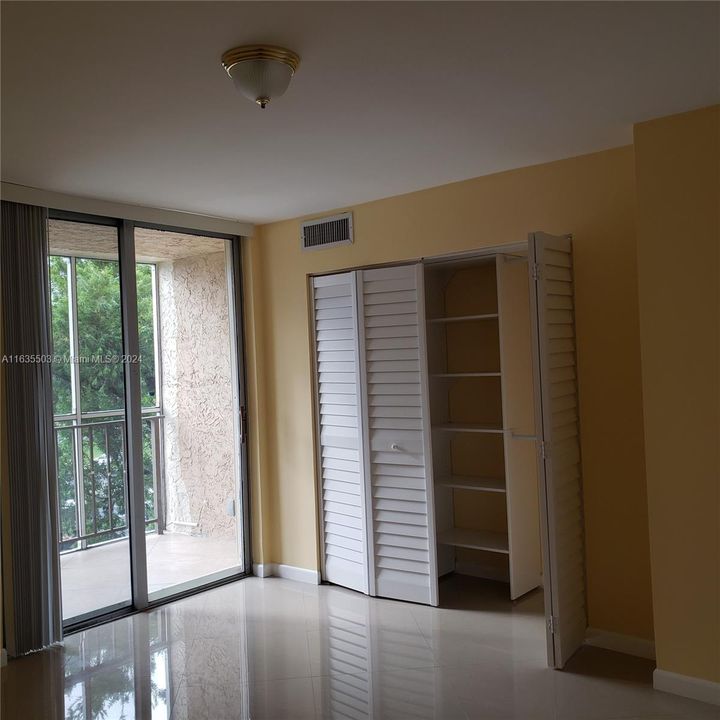 Recently Rented: $2,650 (2 beds, 2 baths, 1020 Square Feet)