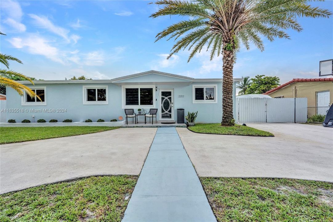 Recently Sold: $579,099 (3 beds, 2 baths, 1248 Square Feet)