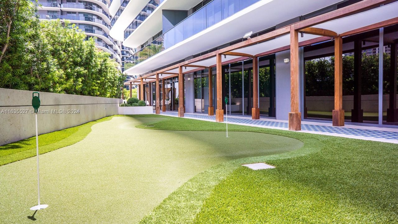 最近租的: $7,900 (3 贝兹, 3 浴室, 1450 平方英尺)