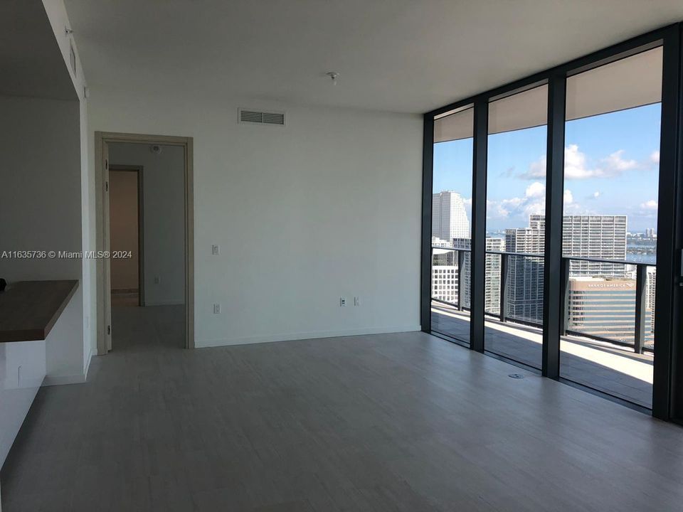 Active With Contract: $10,500 (2 beds, 2 baths, 1236 Square Feet)