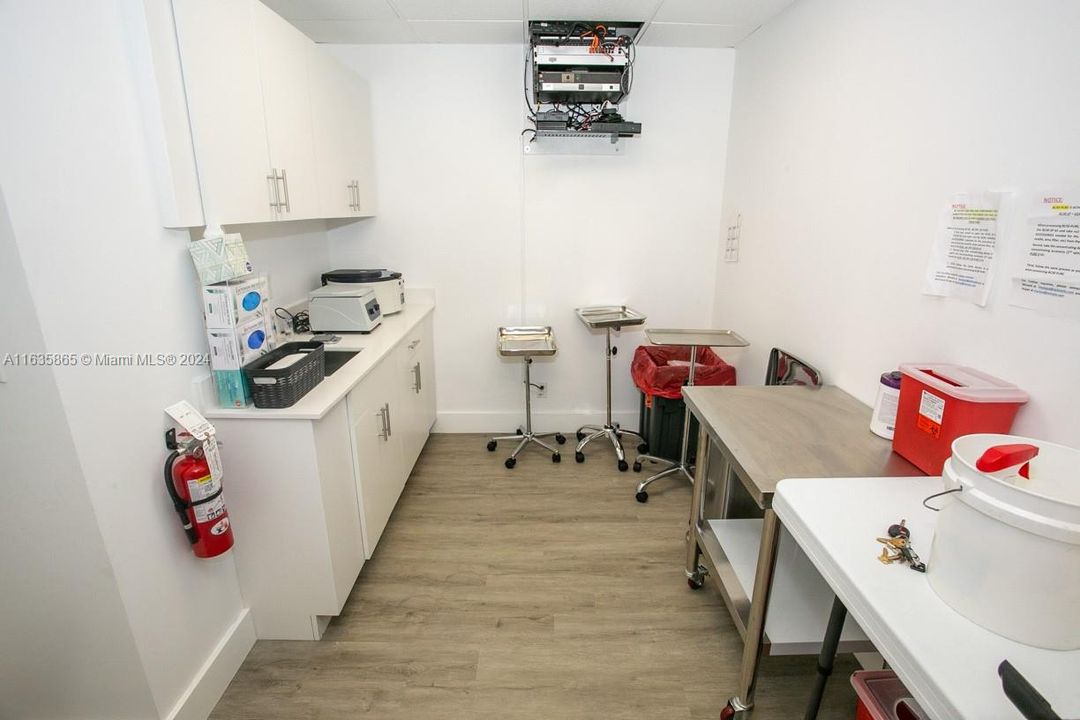 For Rent: $5,640 (0 beds, 0 baths, 0 Square Feet)