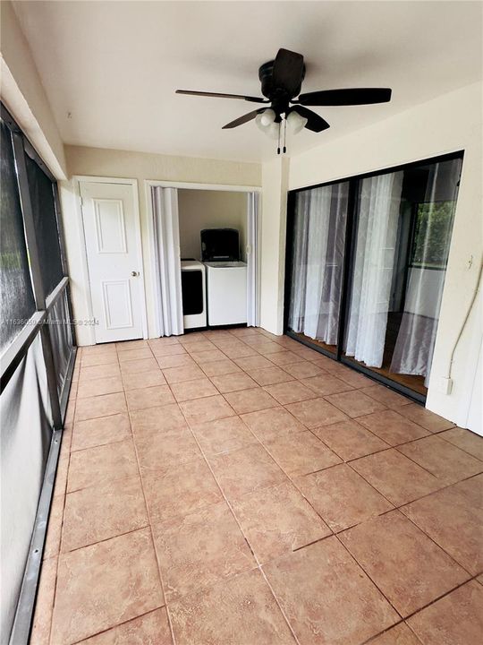 Recently Rented: $2,995 (3 beds, 2 baths, 1593 Square Feet)