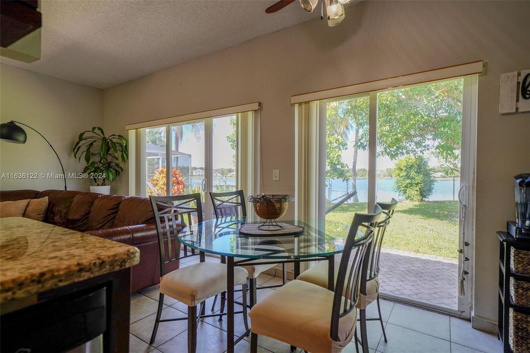 Kitchen Dining Area