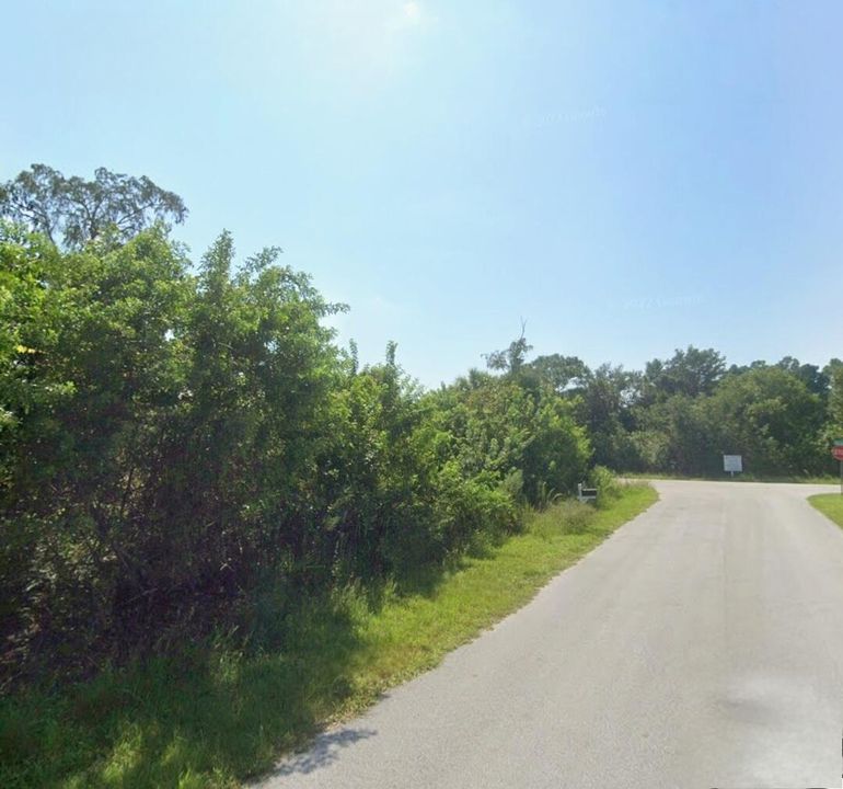 Street View Intersection