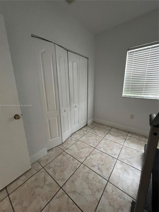 Recently Rented: $3,300 (3 beds, 2 baths, 1203 Square Feet)