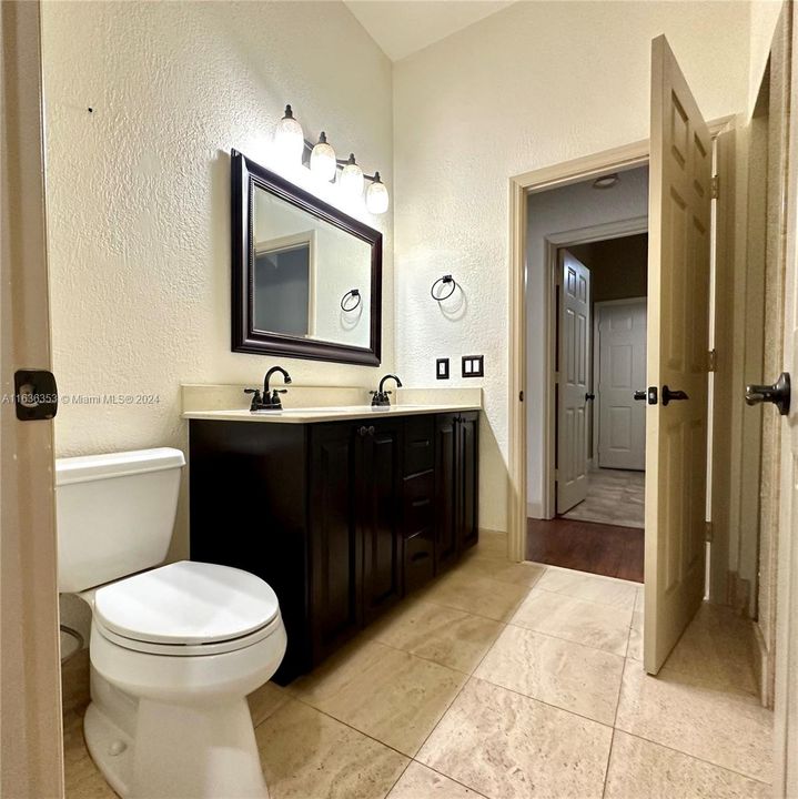 Active With Contract: $4,250 (4 beds, 2 baths, 2074 Square Feet)