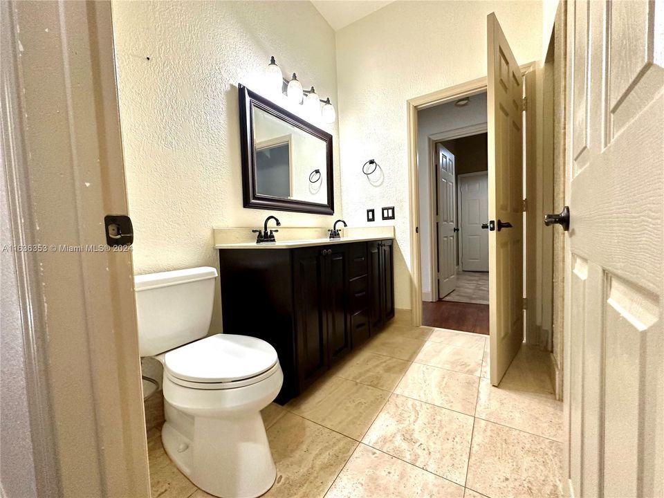 Active With Contract: $4,250 (4 beds, 2 baths, 2074 Square Feet)