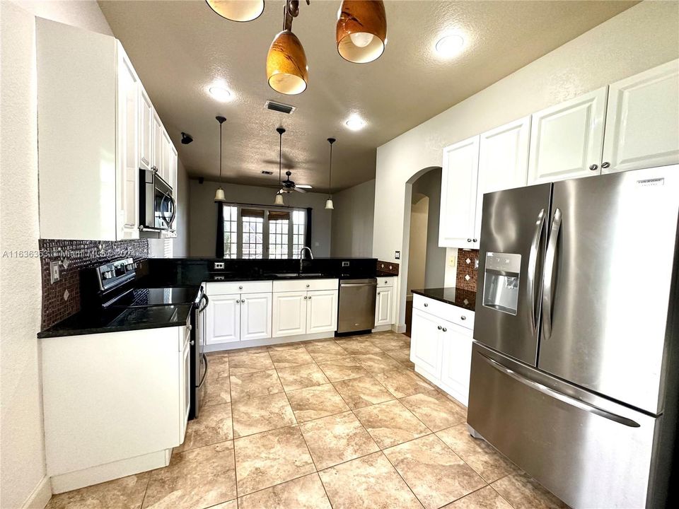 Active With Contract: $4,250 (4 beds, 2 baths, 2074 Square Feet)