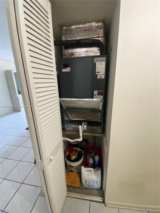 Recently Sold: $205,000 (2 beds, 2 baths, 1000 Square Feet)