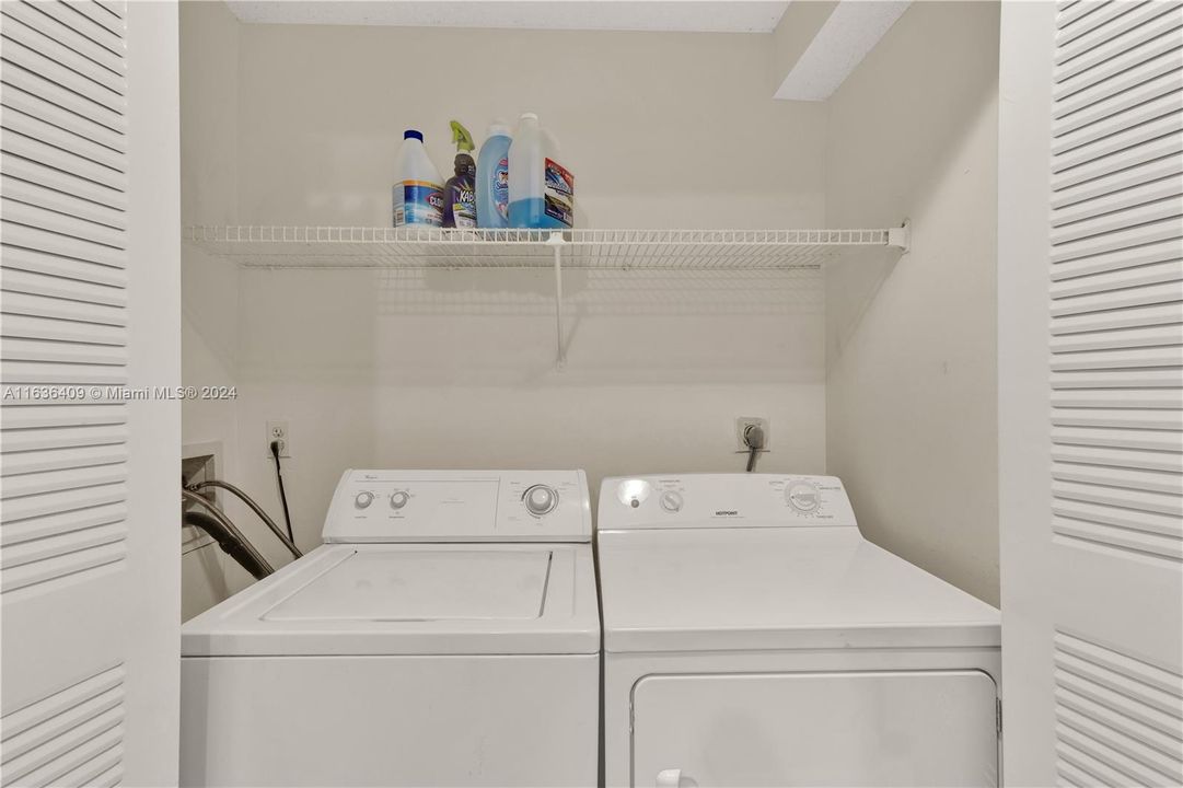 Недавно арендовано: $2,380 (2 спален, 2 ванн, 1075 Квадратных фут)