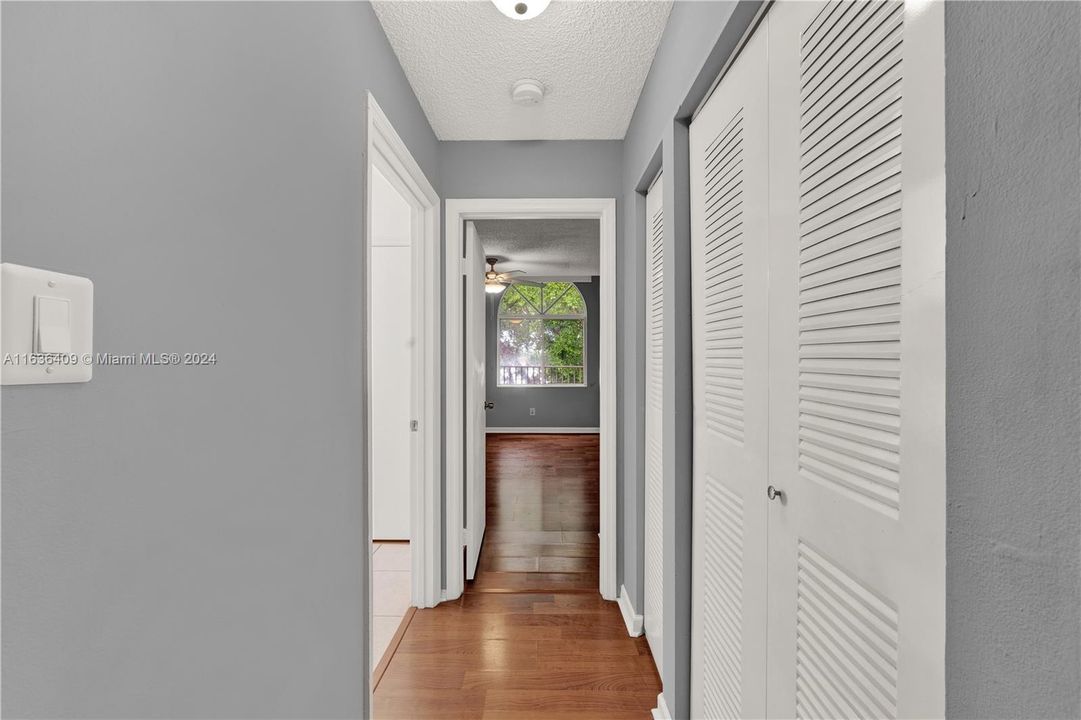 Недавно арендовано: $2,380 (2 спален, 2 ванн, 1075 Квадратных фут)