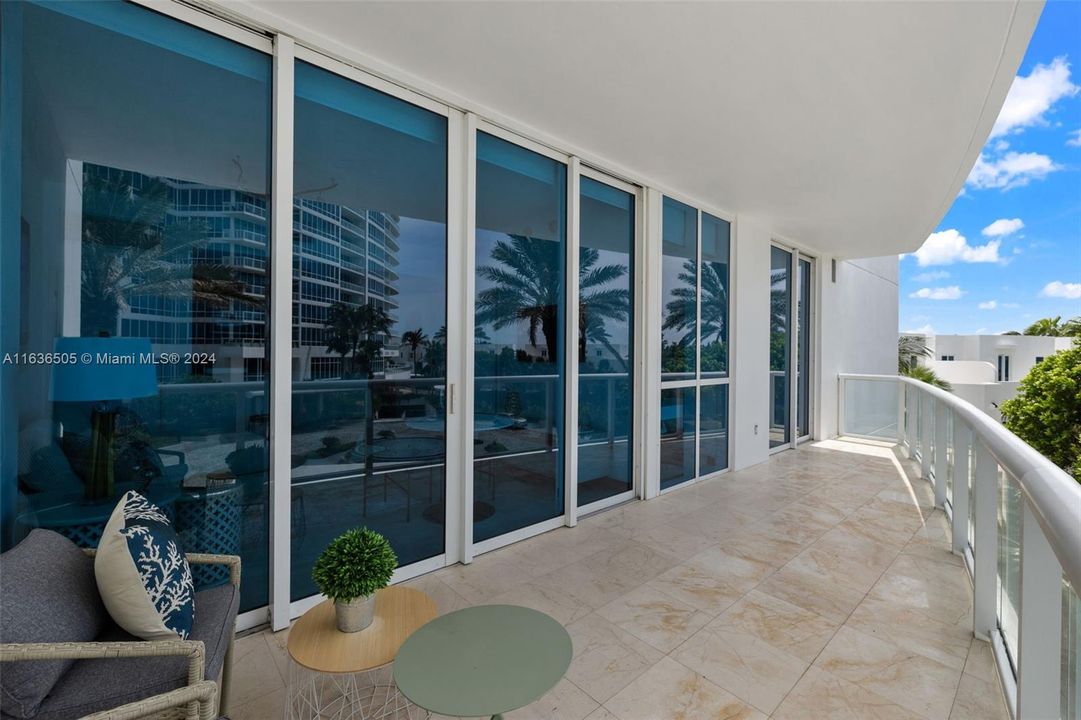 Recently Rented: $9,500 (1 beds, 1 baths, 609 Square Feet)