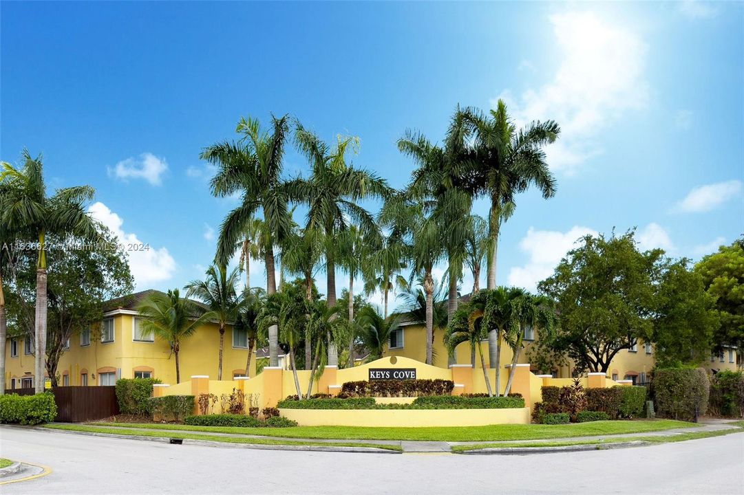 Recently Rented: $1,950 (3 beds, 2 baths, 1076 Square Feet)