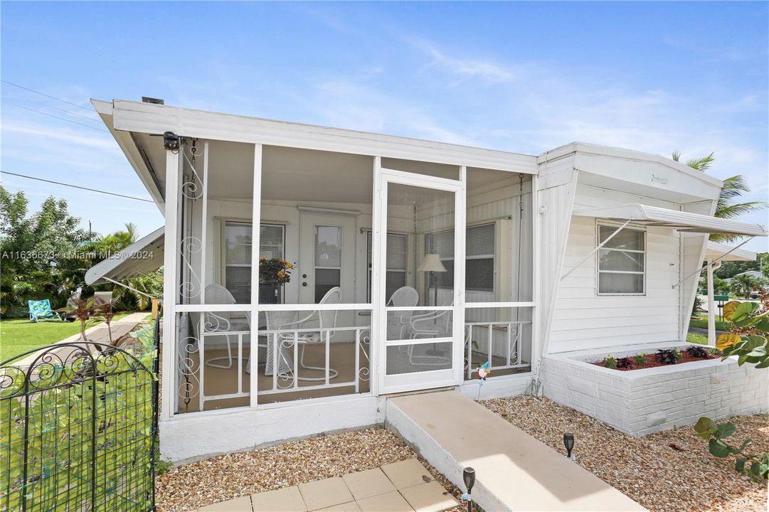 Screened Front Porch