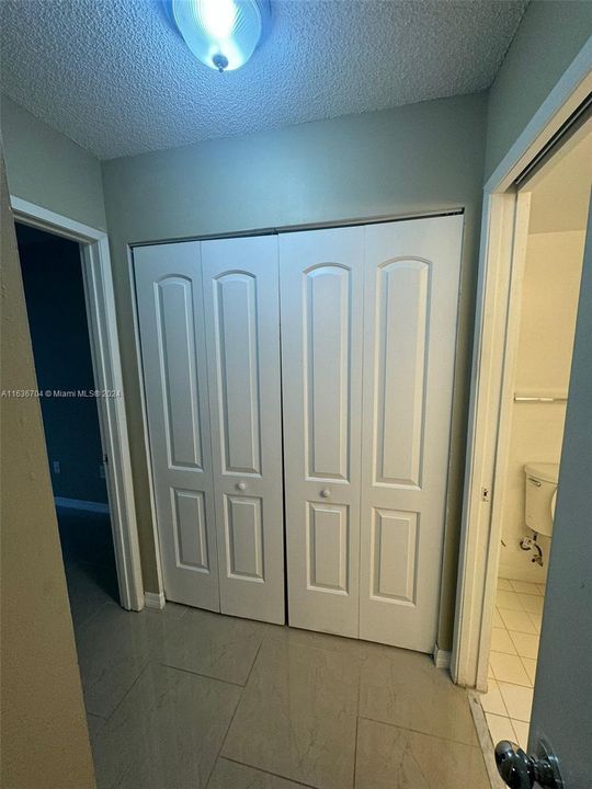 Недавно арендовано: $2,050 (2 спален, 2 ванн, 1105 Квадратных фут)