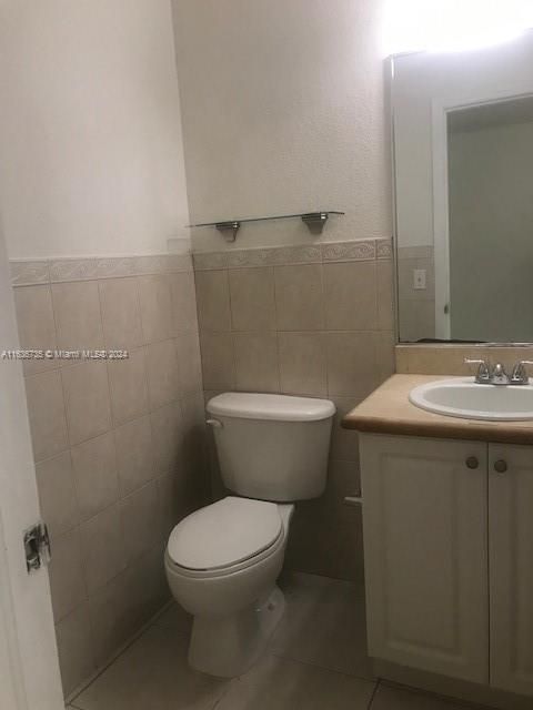 Recientemente alquilado: $2,800 (2 camas, 2 baños, 2580 Pies cuadrados)