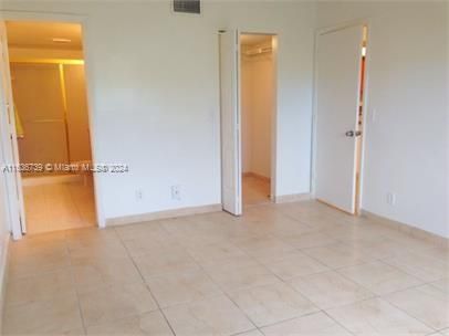 For Sale: $180,000 (2 beds, 2 baths, 1007 Square Feet)