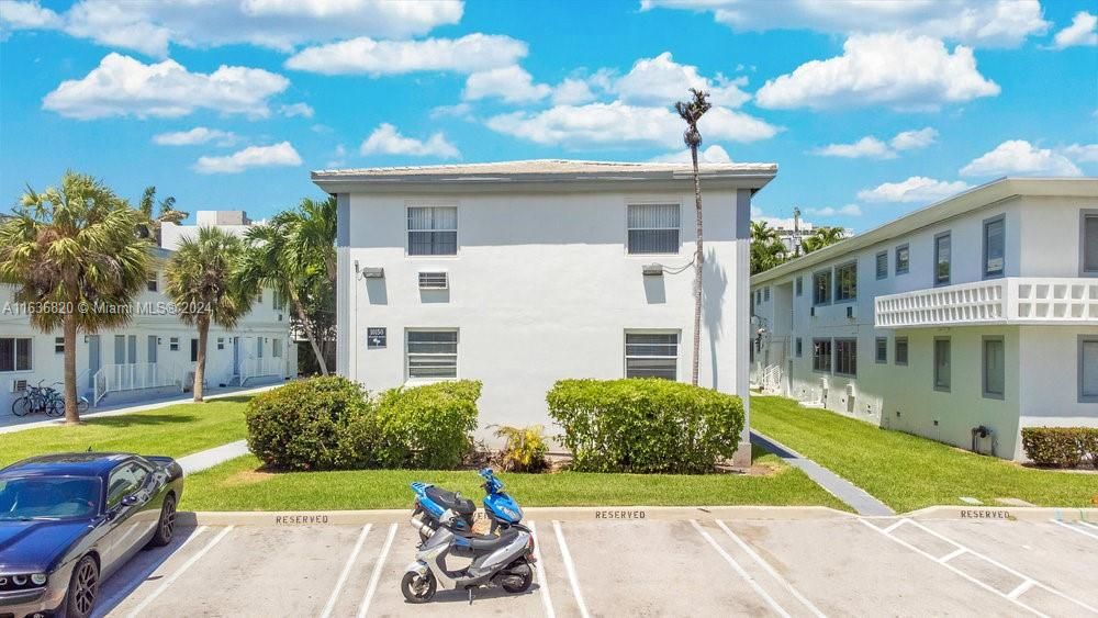 Recently Rented: $2,500 (2 beds, 1 baths, 1000 Square Feet)