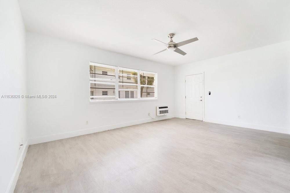 Recently Rented: $2,500 (2 beds, 1 baths, 1000 Square Feet)