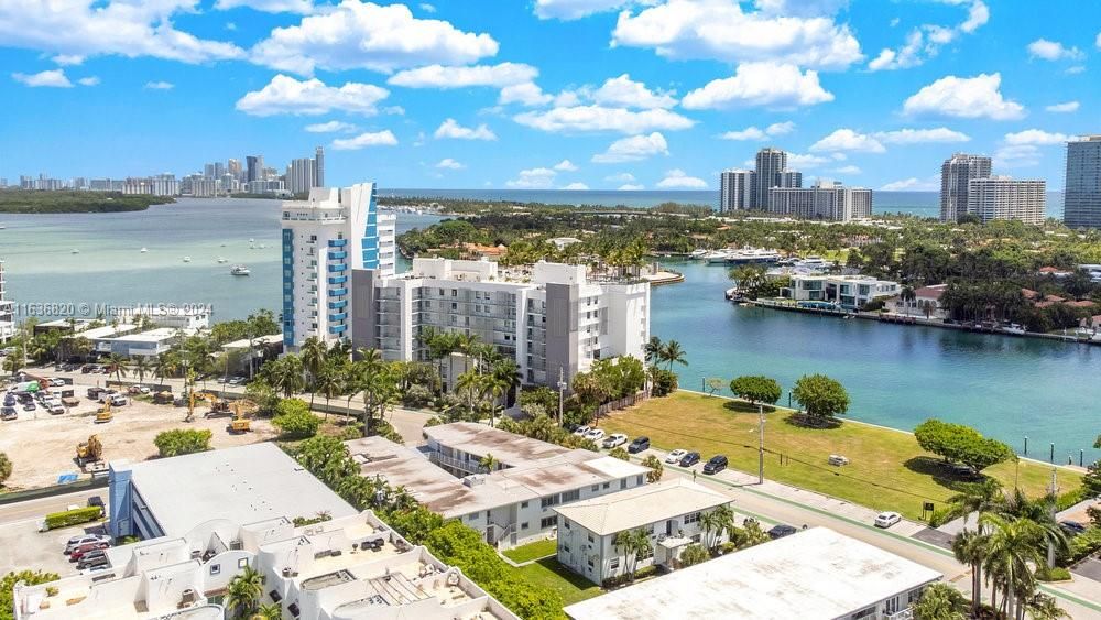 Recently Rented: $2,500 (2 beds, 1 baths, 1000 Square Feet)