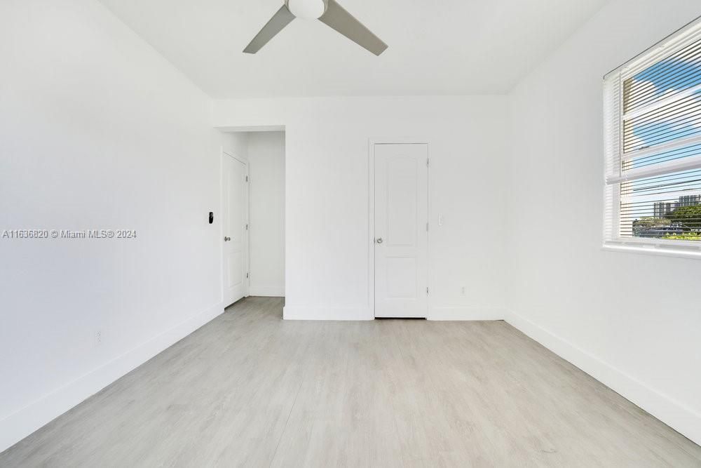 Recently Rented: $2,500 (2 beds, 1 baths, 1000 Square Feet)