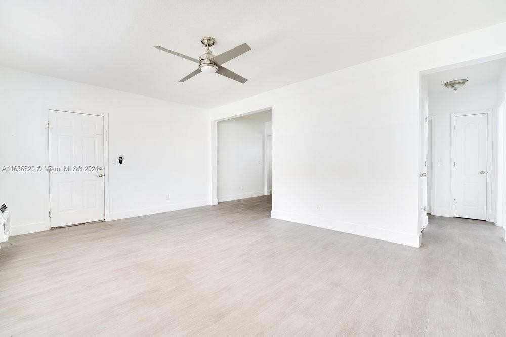 Recently Rented: $2,500 (2 beds, 1 baths, 1000 Square Feet)