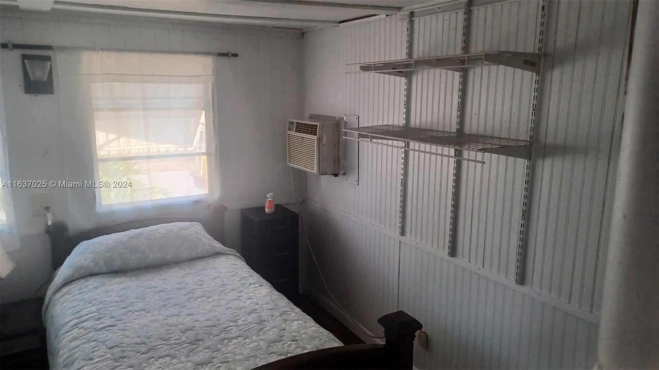 For Sale: $60,000 (2 beds, 2 baths, 1785 Square Feet)