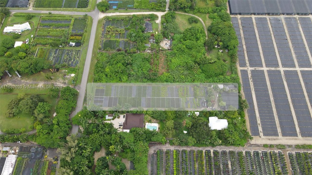 待售: $325,000 (1.00 acres)